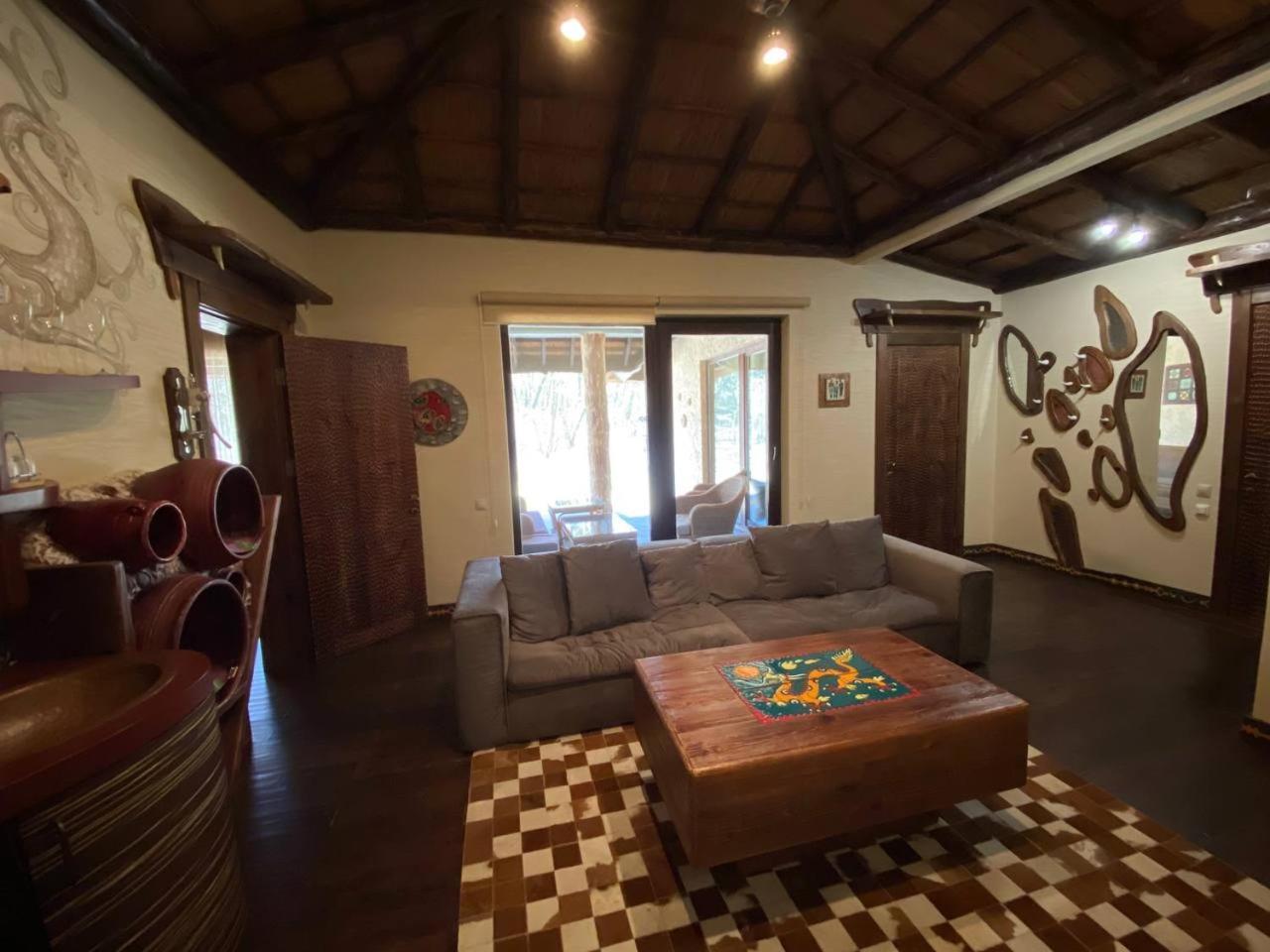 Secret Resort Club Pereyaslav-Khmelʼnytsʼkyy エクステリア 写真