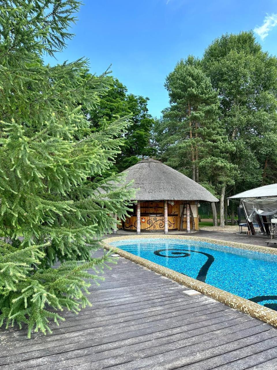 Secret Resort Club Pereyaslav-Khmelʼnytsʼkyy エクステリア 写真