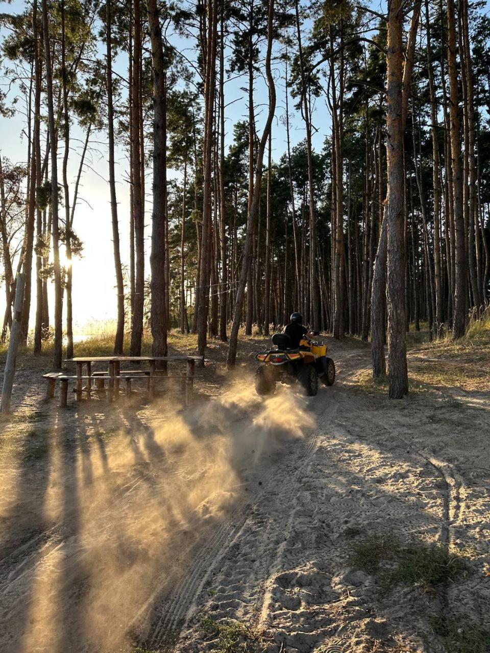 Secret Resort Club Pereyaslav-Khmelʼnytsʼkyy エクステリア 写真
